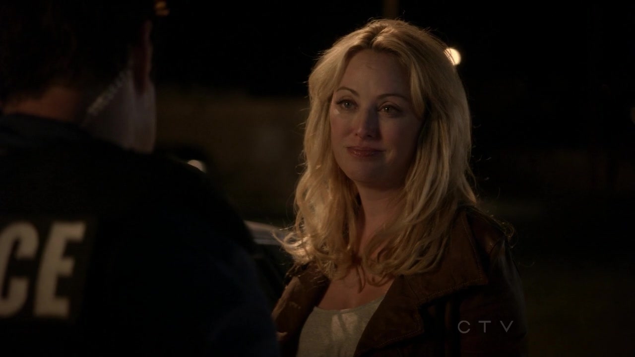 ScreenCaps_1x07-201.jpg