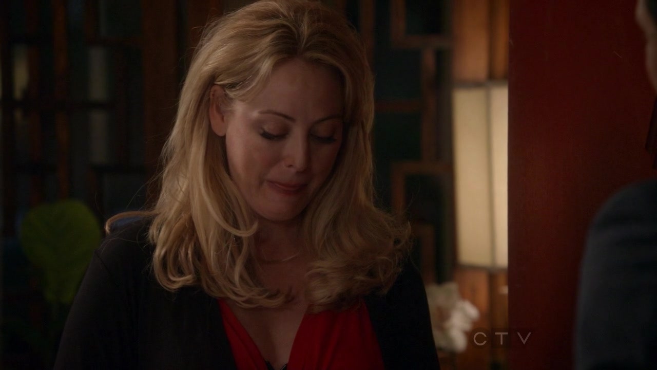 ScreenCaps_1x07-245.jpg