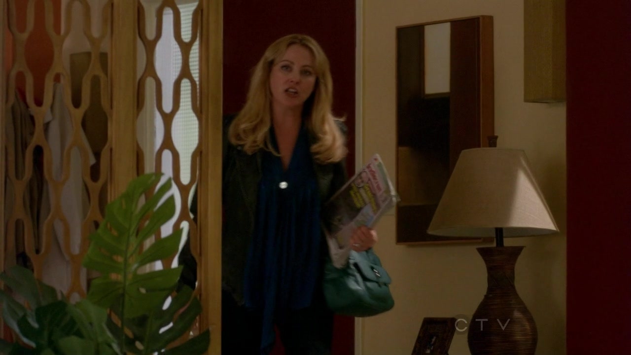 ScreenCaps_1x07-52.jpg