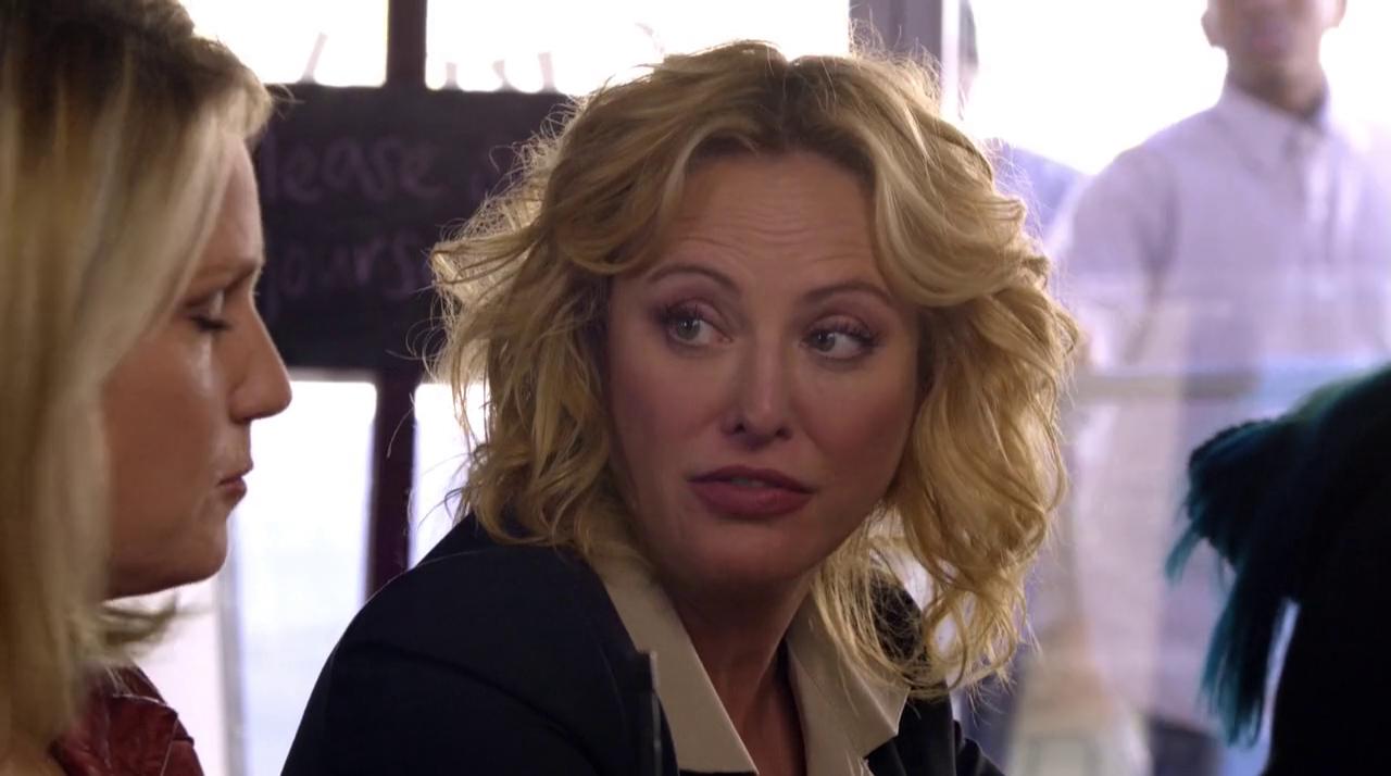 MovieScreenCaps-320.JPEG