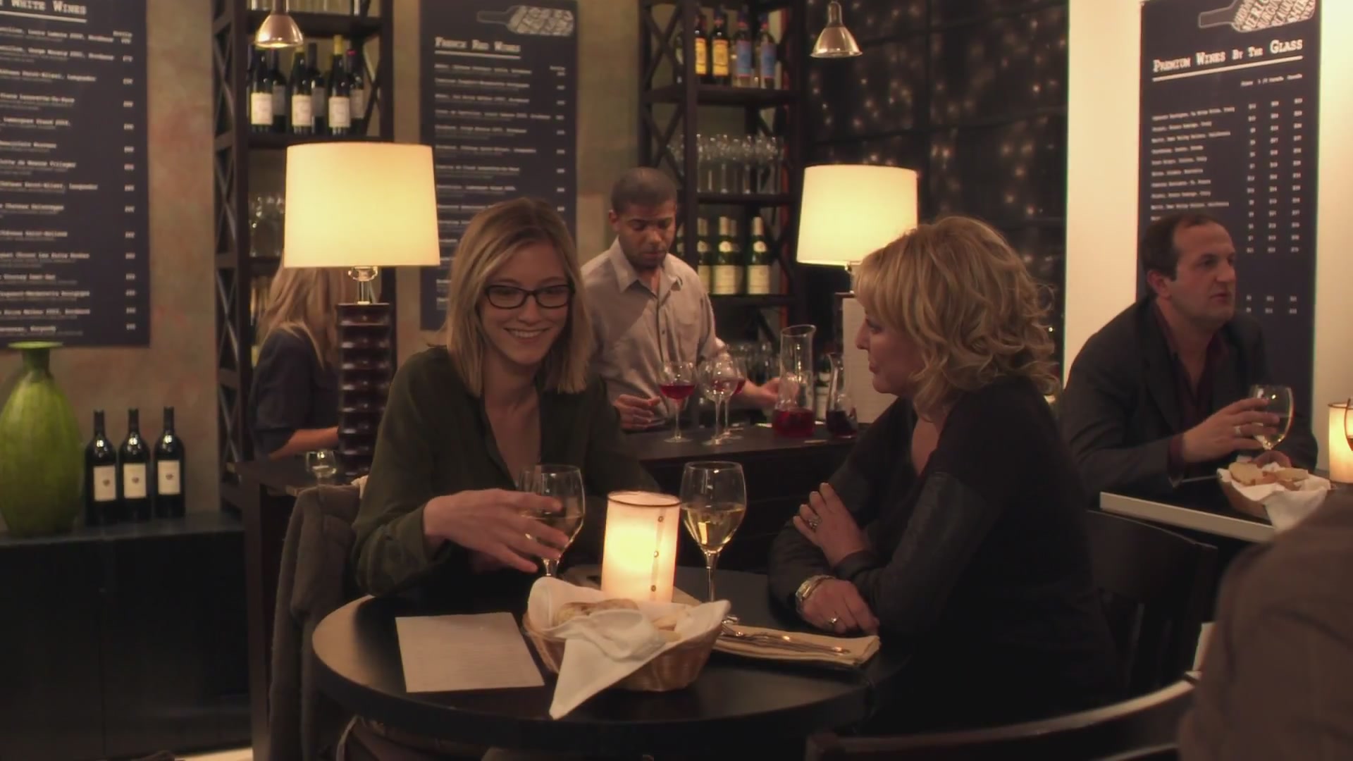 Episode14_WineBar-173.jpg