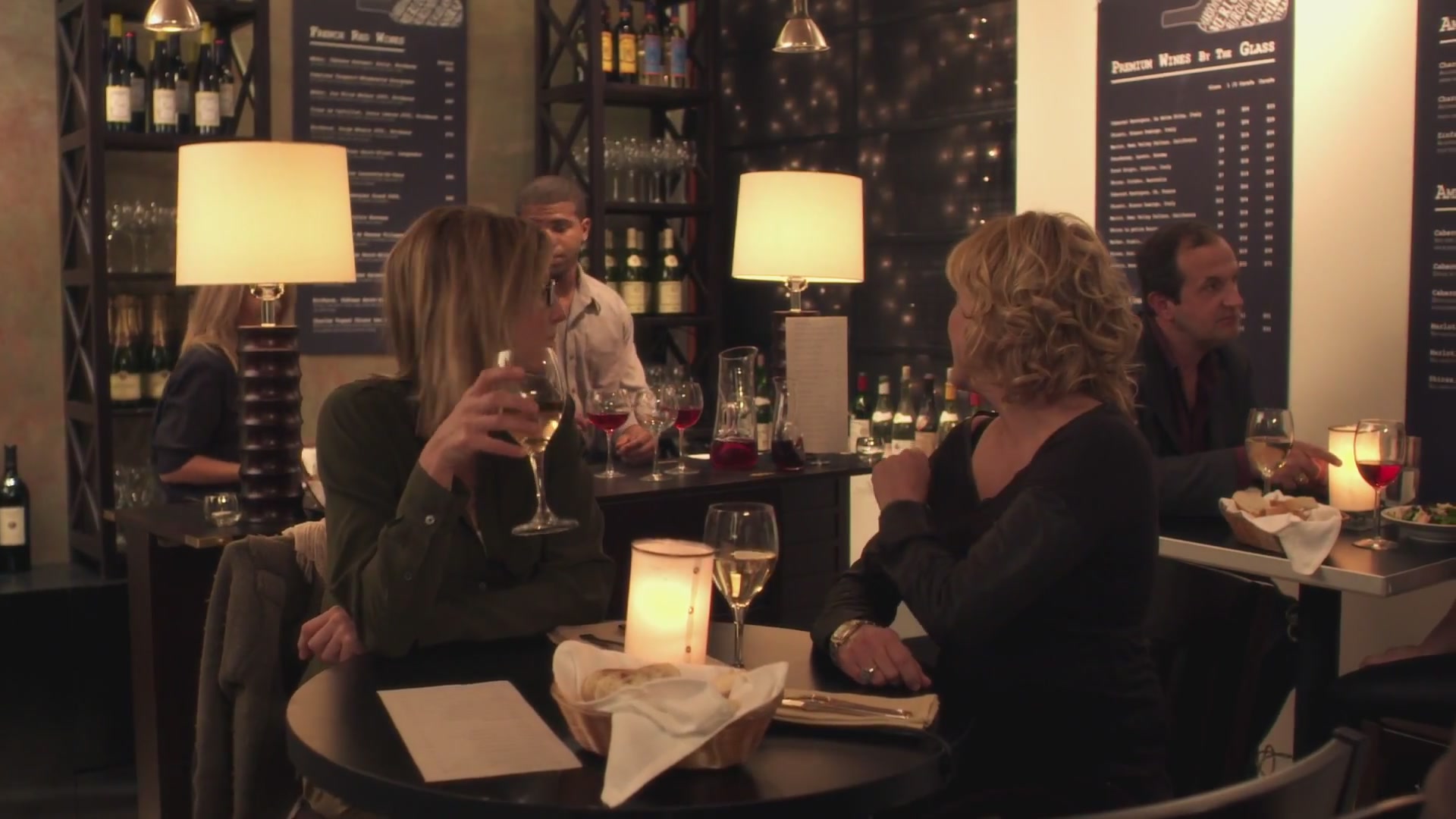 Episode14_WineBar-178.jpg