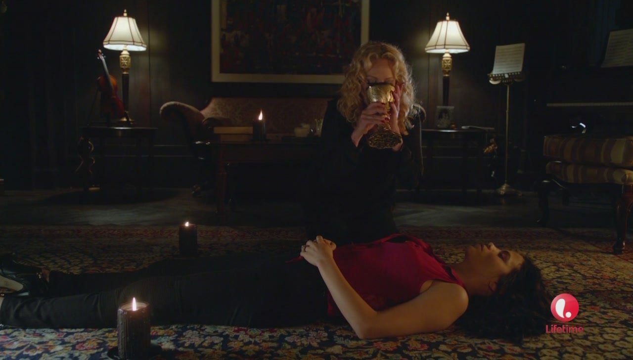 Caps_Ep1x08-106.jpg
