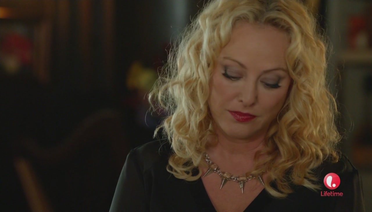Caps_Ep1x08-15.jpg