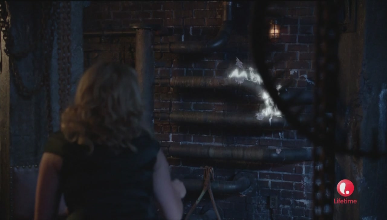 Caps_Ep1x09-133.jpg