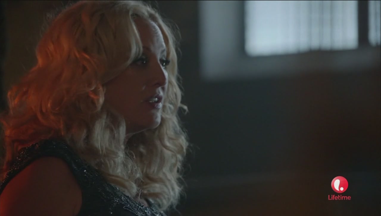 Caps_Ep1x10-112.jpg