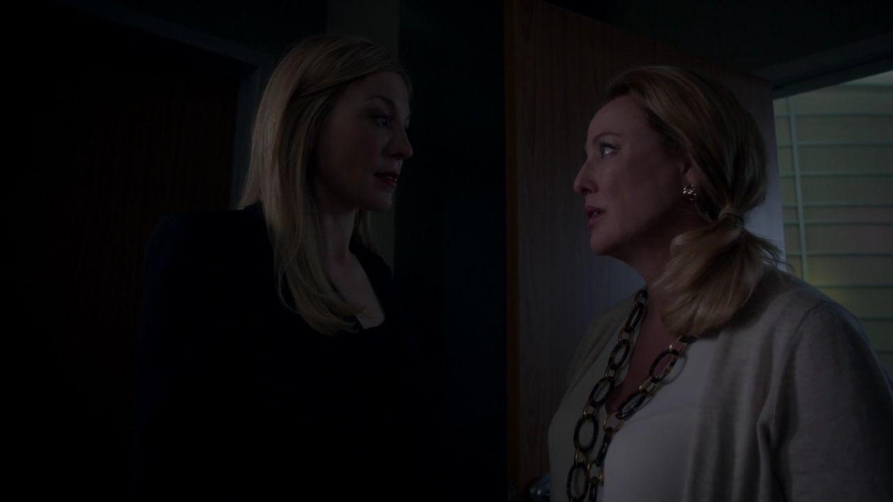 Ep1x01-159.jpg