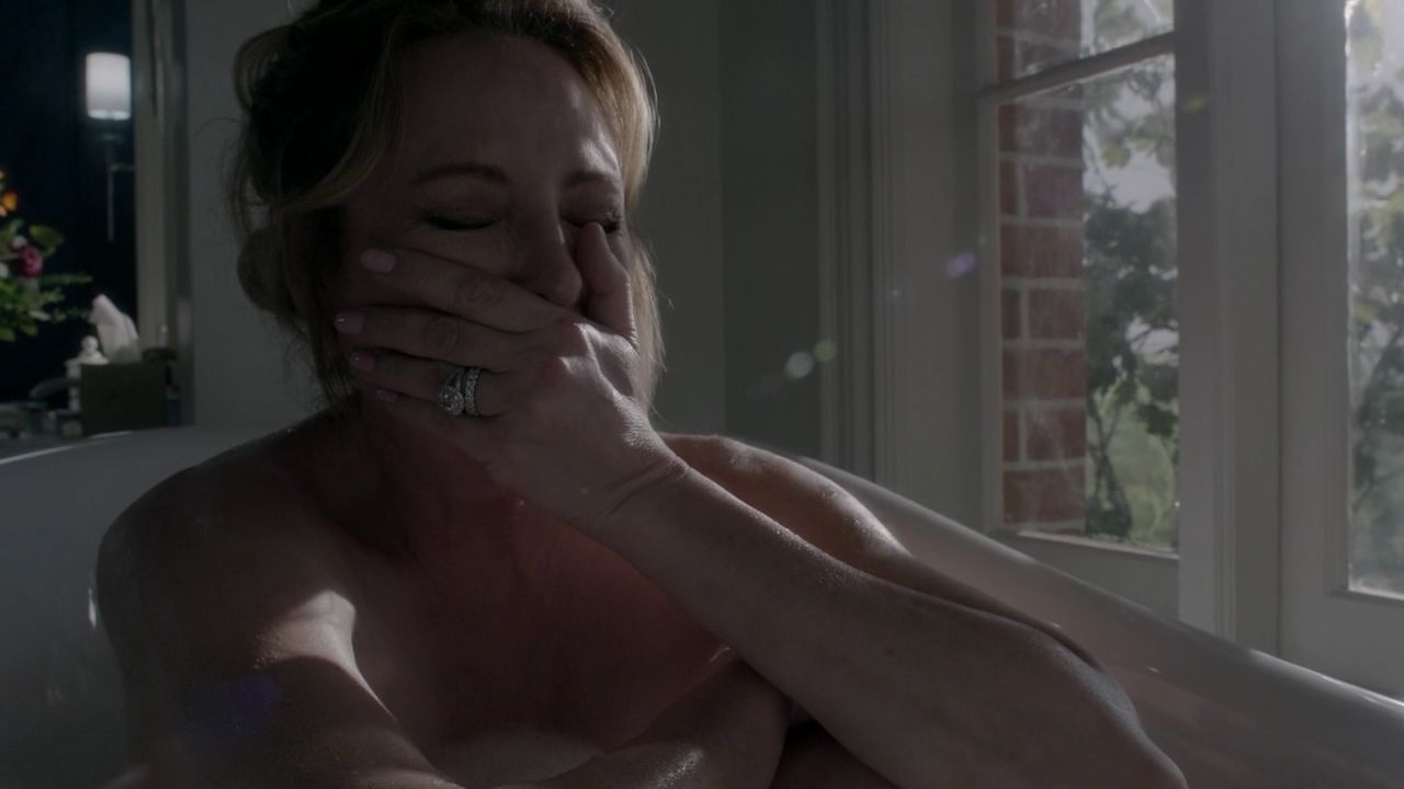 Ep1x02-11.jpg