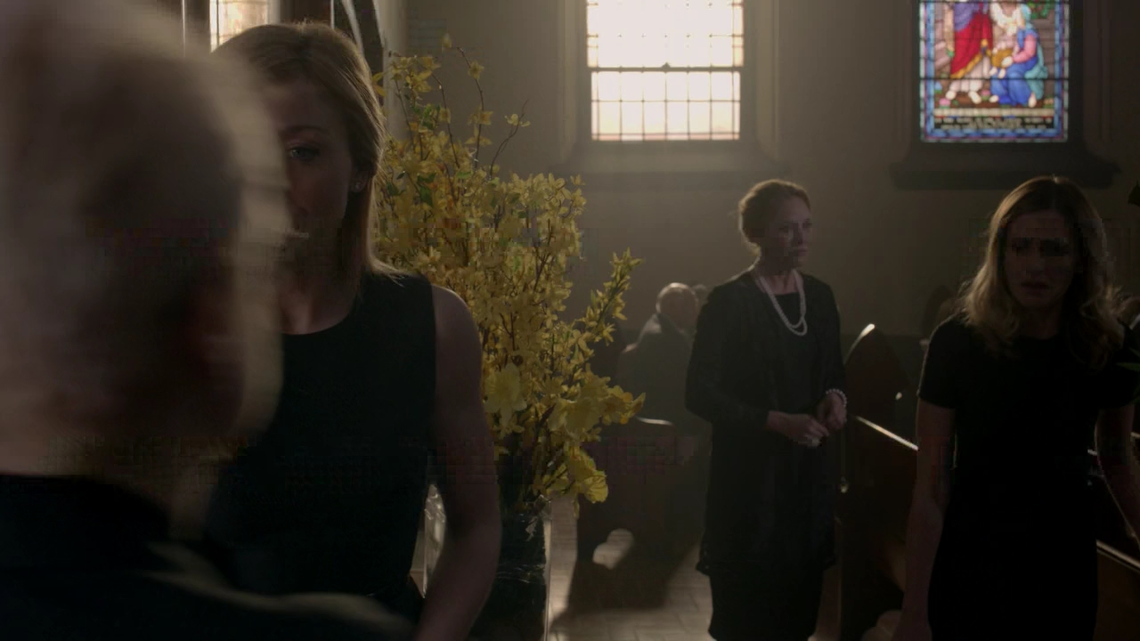 Ep1x02-240.jpg