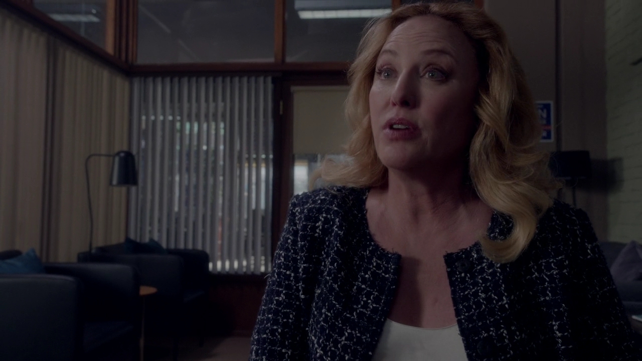 Ep1x04-73.jpg Ep1x04-73.jpg