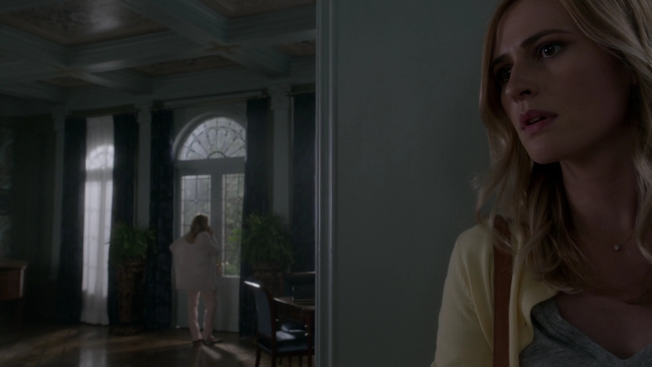 Ep1x10-101.jpg