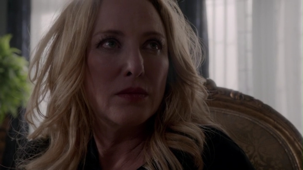 Ep1x13-117.jpg Ep1x13-117.jpg