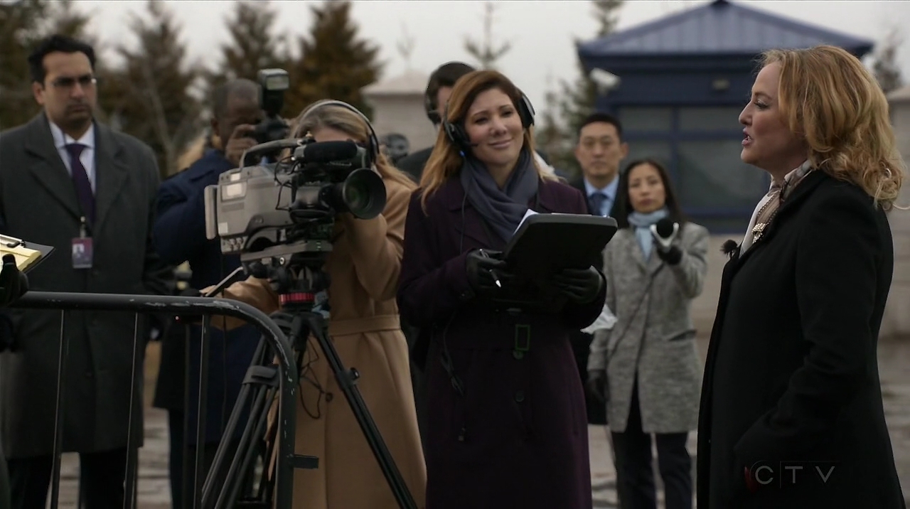 Ep1x16-100.jpg