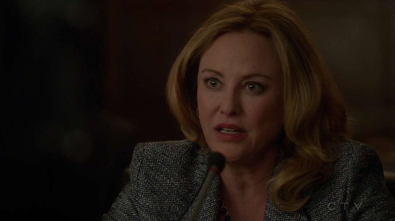 Ep1x19-24.jpg