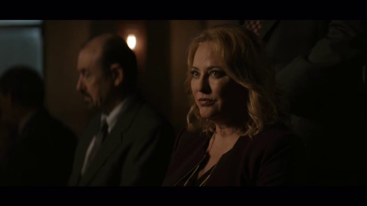 ScreenCaps_1x01-16.JPEG