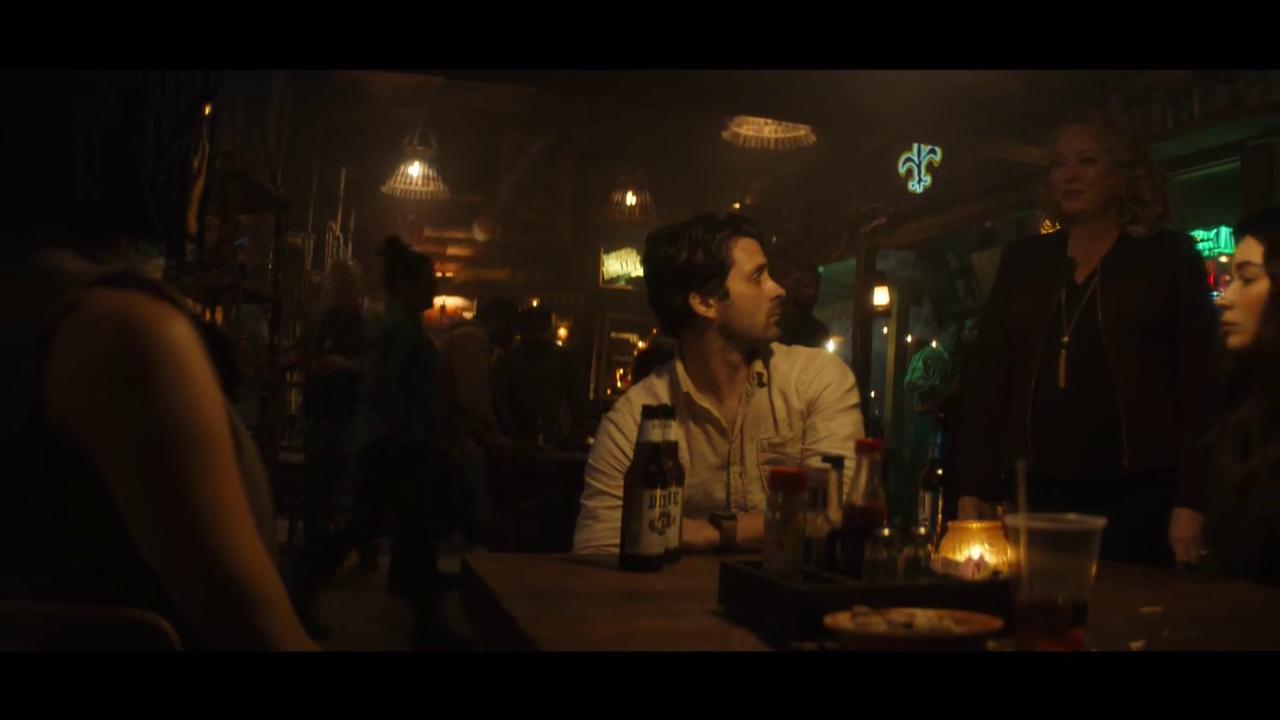 ScreenCaps_1x01-27.JPEG