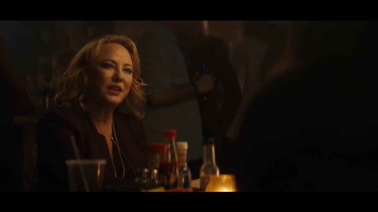 ScreenCaps_1x01-46.JPEG