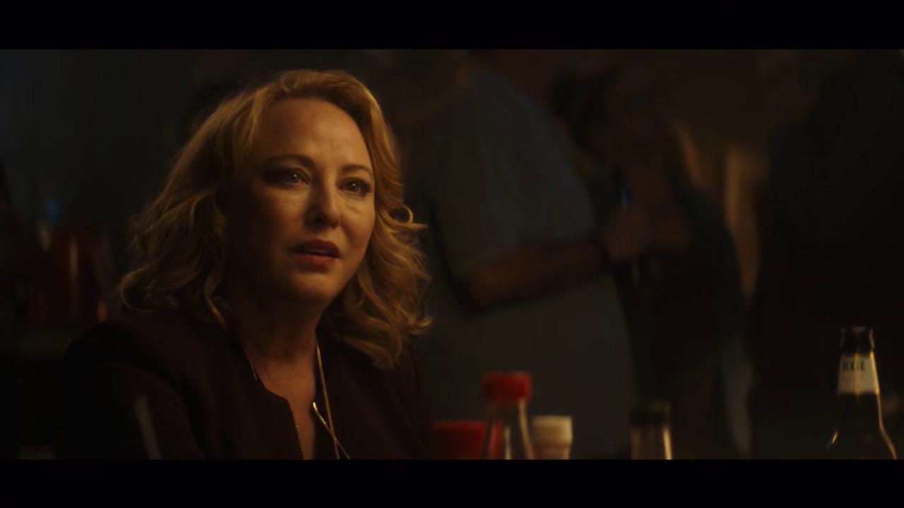ScreenCaps_1x01-85.JPEG