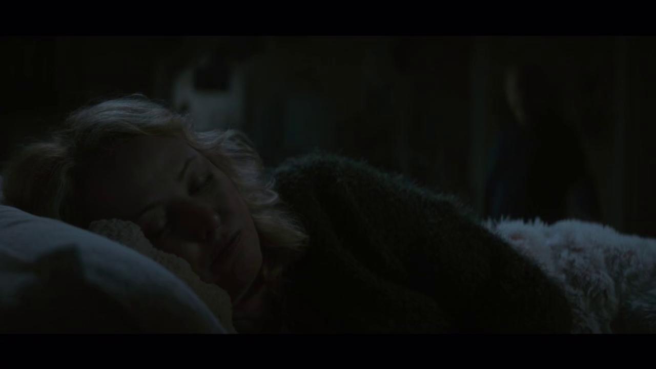 ScreenCaps_1x02-112.JPEG