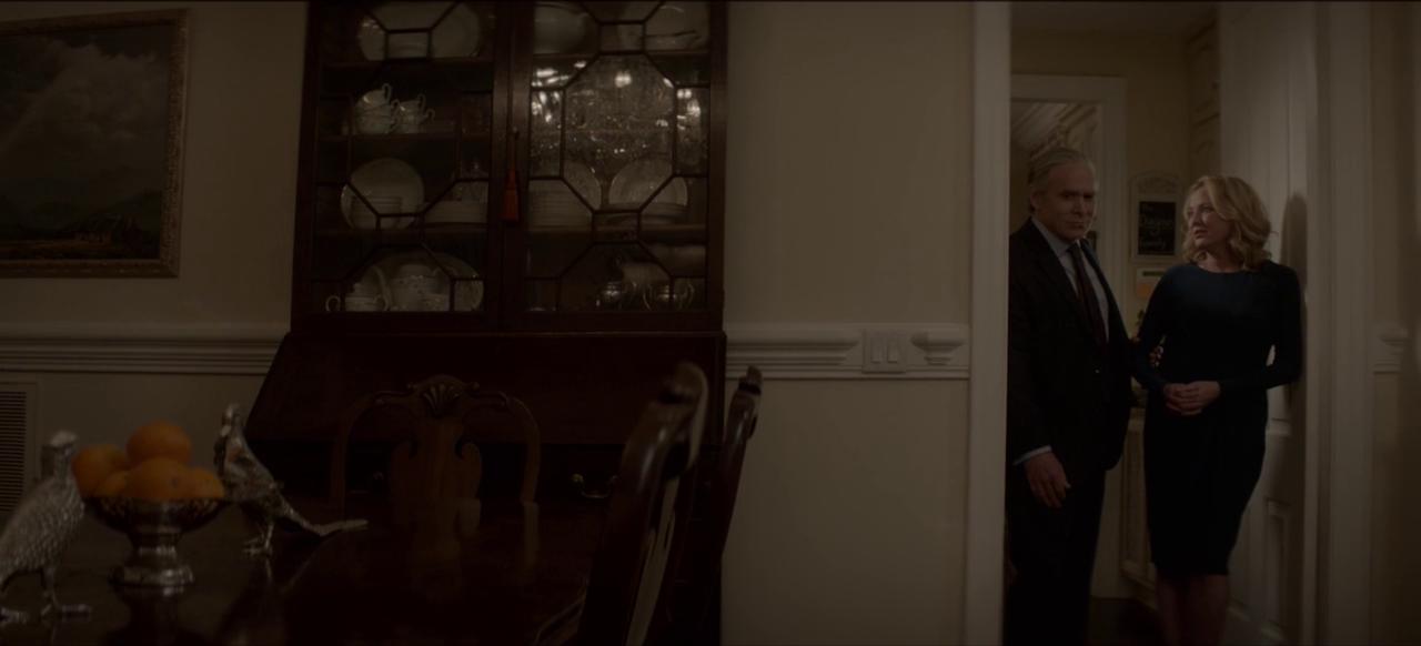 ScreenCaps_1x04-68.JPEG