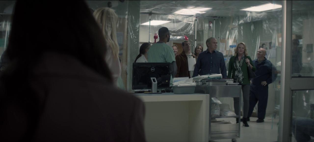 ScreenCaps_1x04-7.JPEG
