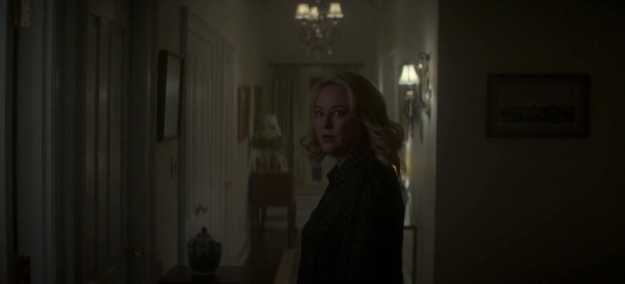 ScreenCaps_1x05-11.JPEG