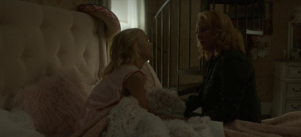 ScreenCaps_1x05-34.JPEG