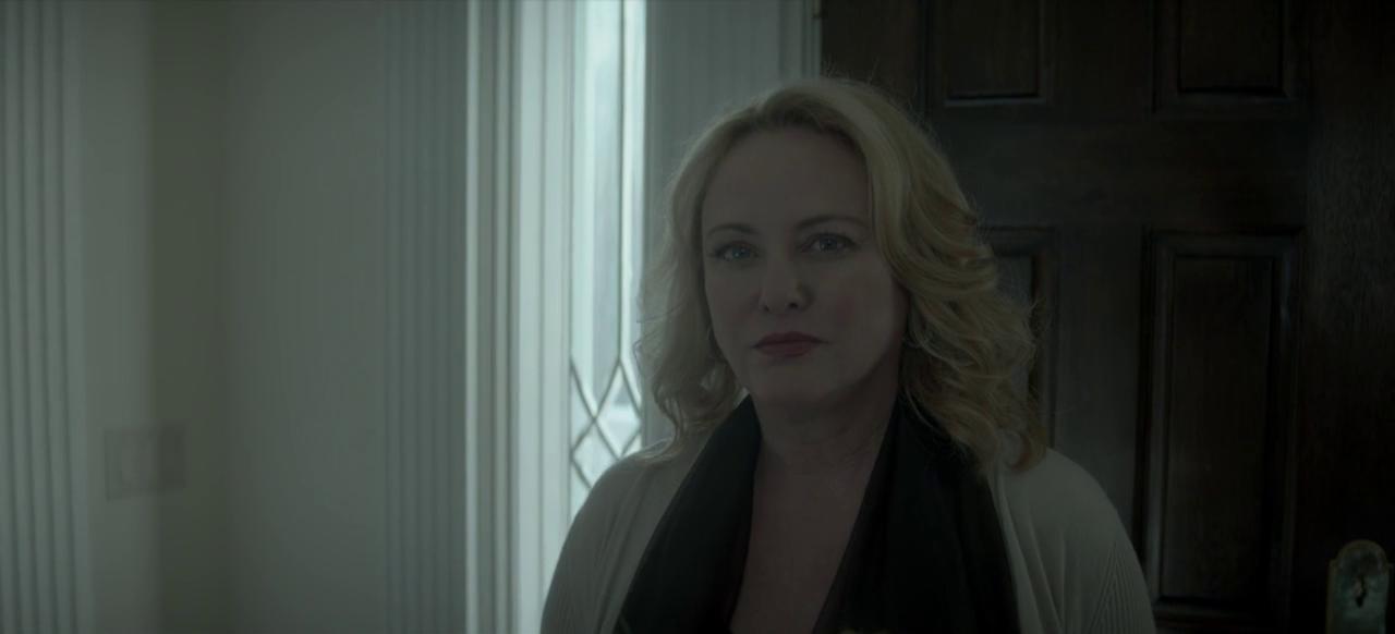 ScreenCaps_1x05-69.JPEG