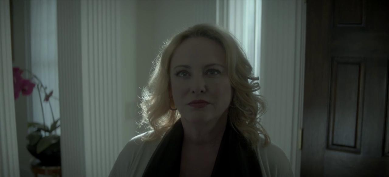 ScreenCaps_1x05-71.JPEG