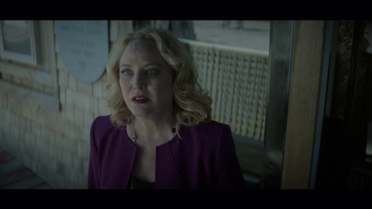 ScreenCaps_1x09-14.JPEG