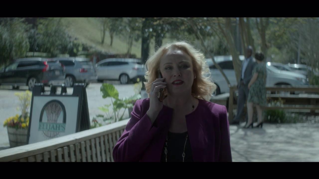 ScreenCaps_1x09-3.JPEG