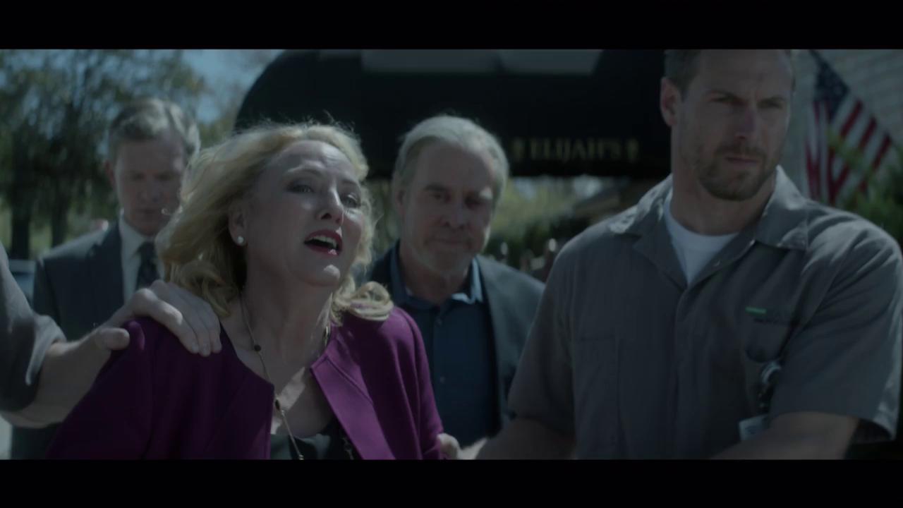 ScreenCaps_1x09-41.JPEG