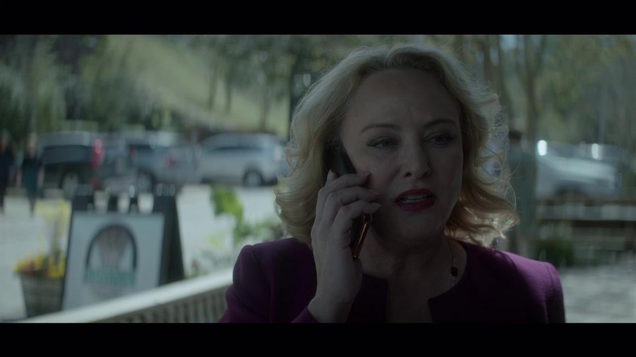 ScreenCaps_1x09-5.JPEG