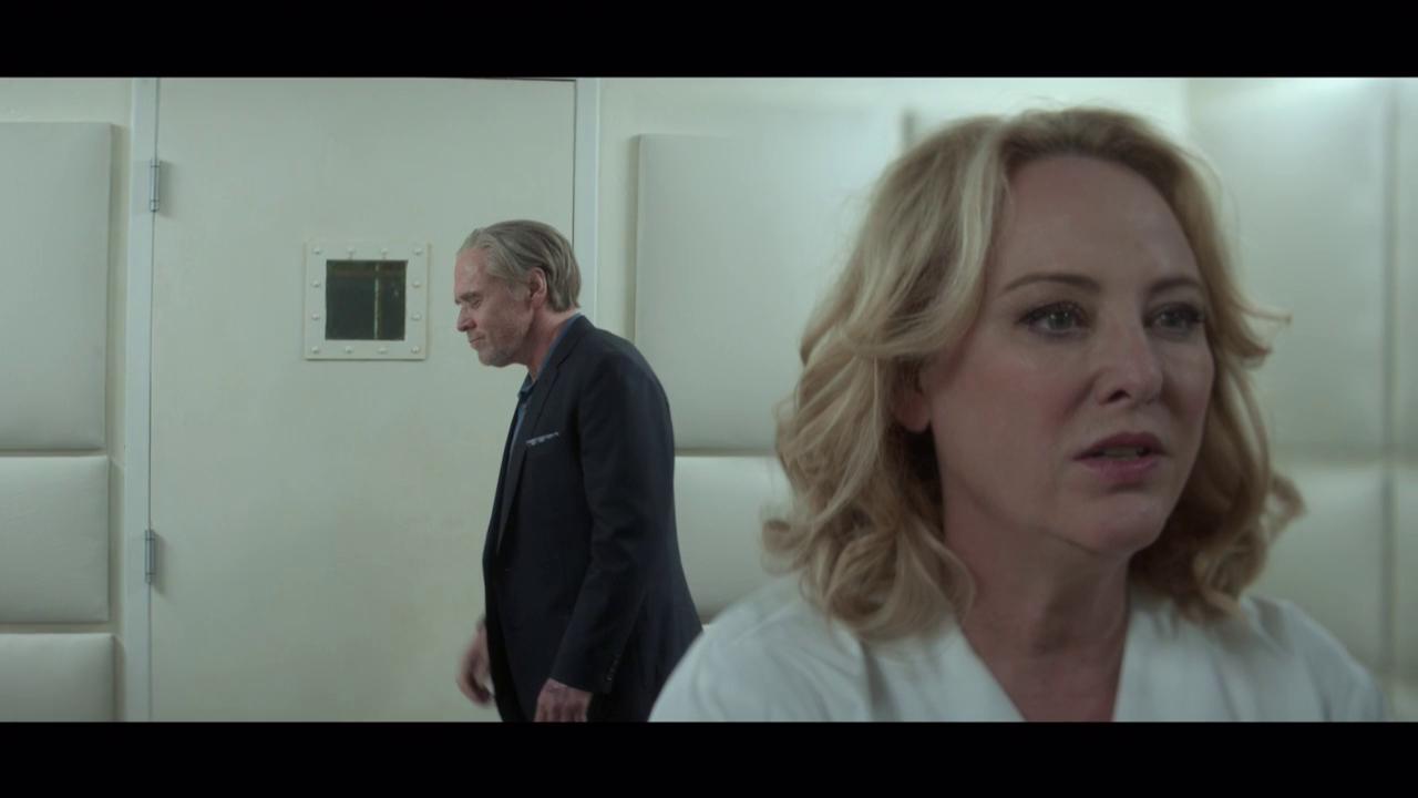 ScreenCaps_1x09-88.JPEG