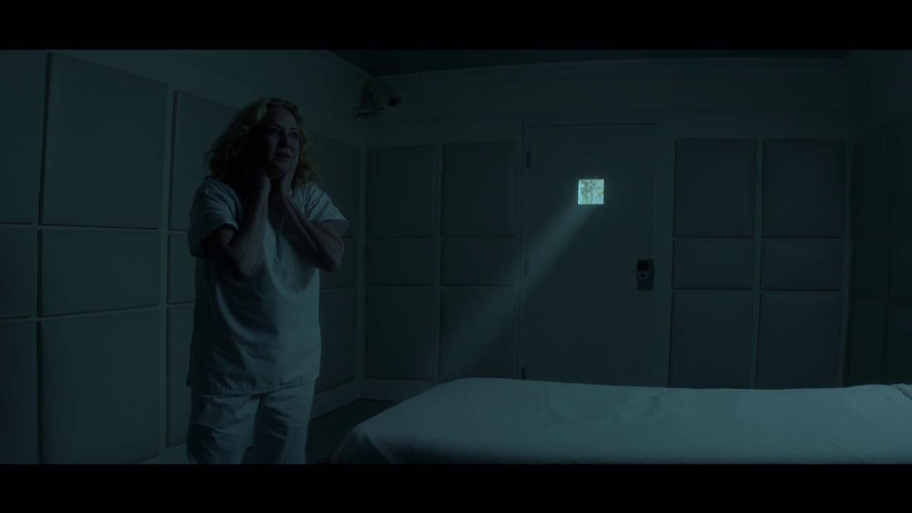 ScreenCaps_1x10-113.JPEG