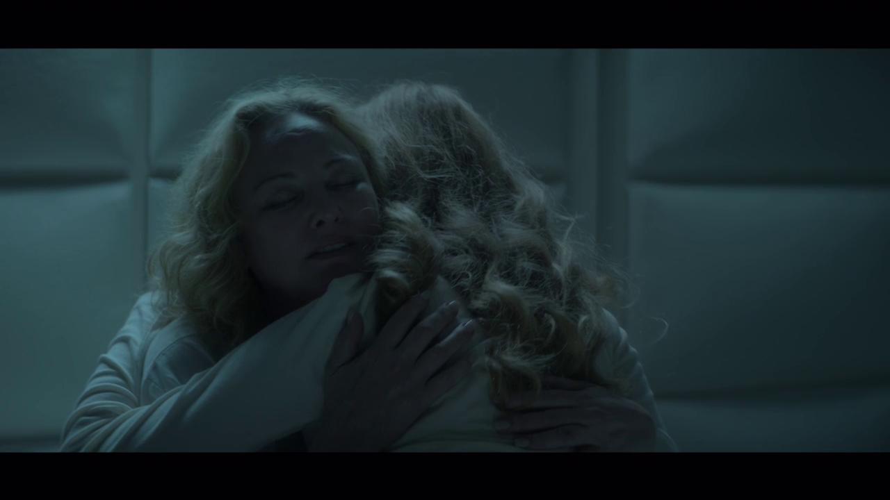 ScreenCaps_1x10-177.JPEG