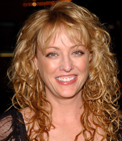 Public2005_FamilyStonePremiere-54.jpg
