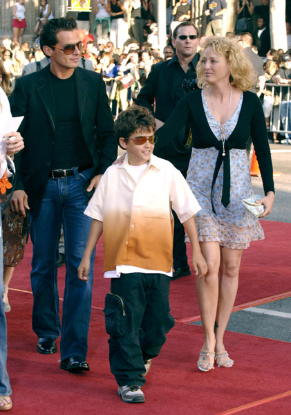 Public2005_WaroftheWorldsPremiere-66.jpg