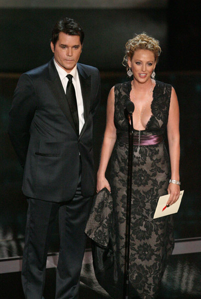 Public2006_EmmyAwardsShow-31.jpg