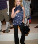 Public2008_GapWhiteShirts-002.jpg