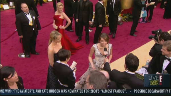 AwardShows2009_Oscars_RedCarpet-19.jpg