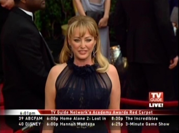 AwardShows2010_Oscars_RedCarpet-6.jpg