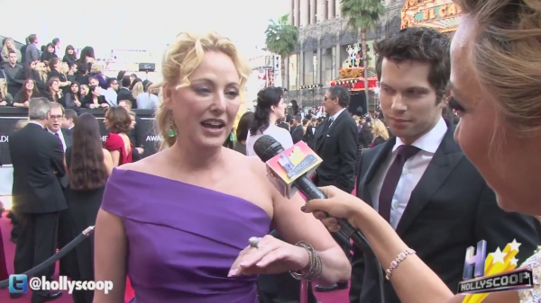 AwardShows2012_Oscars_RedCarpet-261.jpg