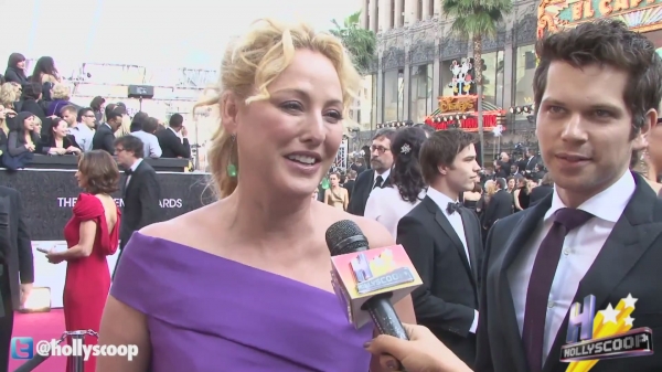 AwardShows2012_Oscars_RedCarpet-337.jpg