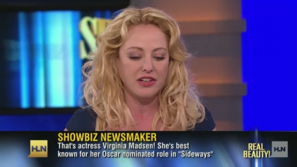 News2012_ShowbizTonight-198.jpg
