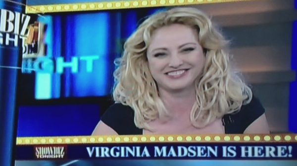 News2012_ShowbizTonight-2.jpg