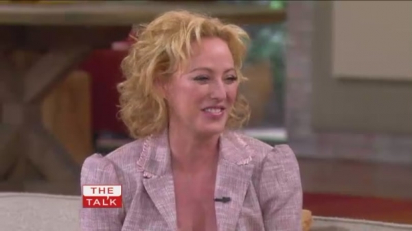 TalkShows2011_TheTalk_March09-161.jpg