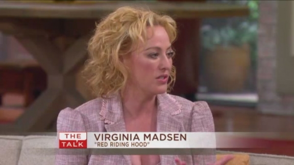 TalkShows2011_TheTalk_March09-207.jpg