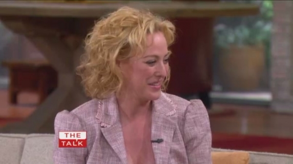 TalkShows2011_TheTalk_March09-208.jpg