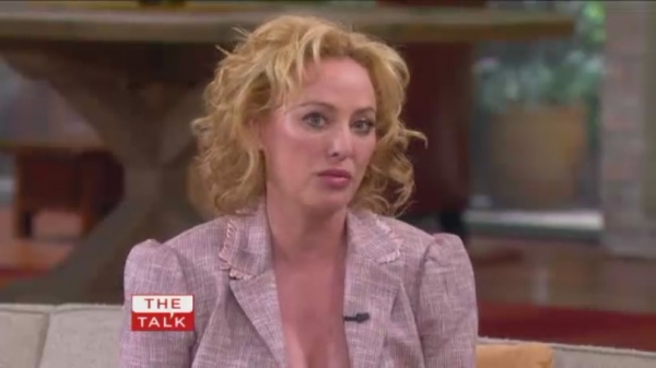 TalkShows2011_TheTalk_March09-226.jpg